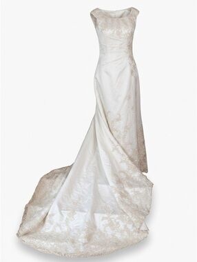 Vintage Maggie Sottero White Scoop Neck Cap Sleeve Wedding Gown